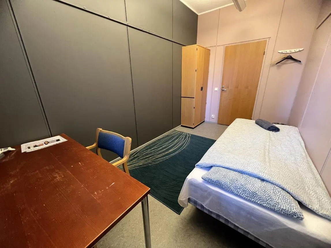 Office House Services 224 Helsinki Hostel